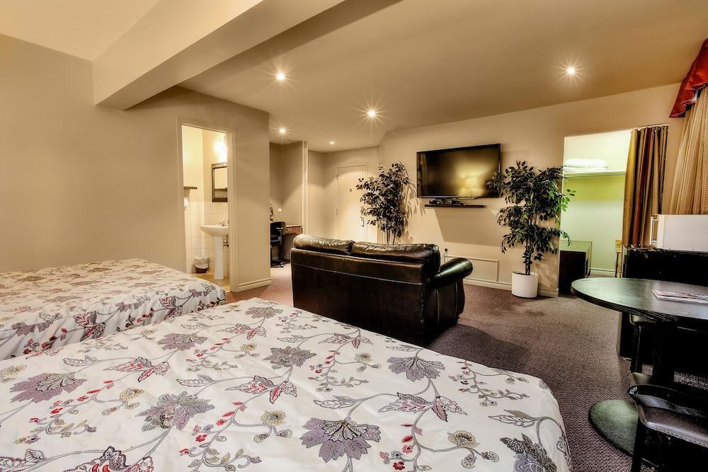 Et Le Chateauguay Hotel 3*