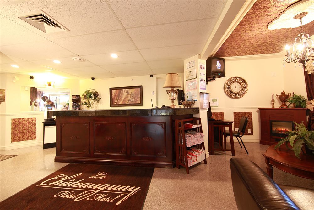 Hotel Et Le Chateauguay 3*